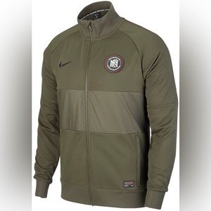 Nike FC Men’s Sem Risco Nao Ha Vitoria Track Jacket in green
